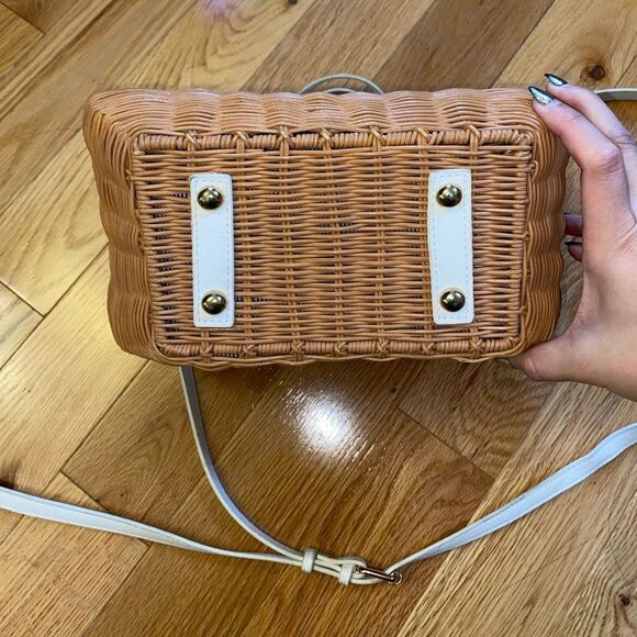 Woven Purse 🖤 - Picture 6 of 6